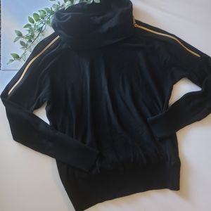 NWT❤ MK TURTLENECK